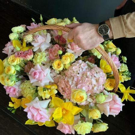 Букет Корзины с цветами